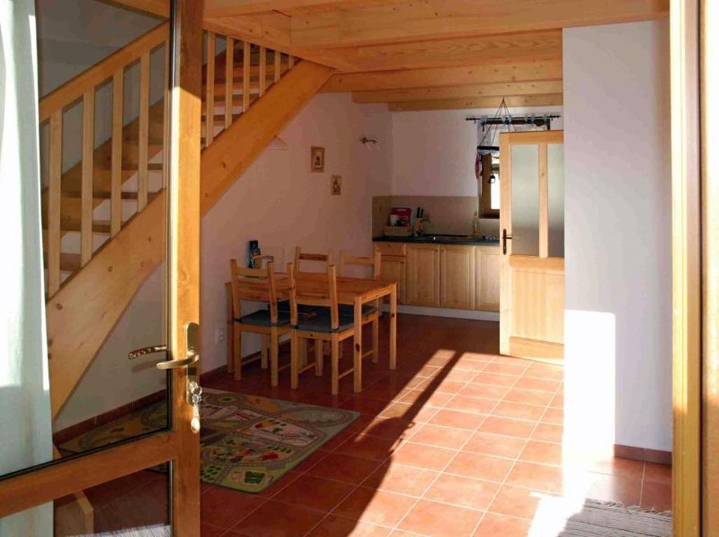 Veverci Dvur Hotel Rosec Bagian luar foto